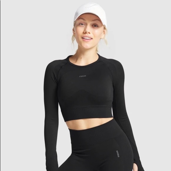 Gymshark Tops - Gymshark Flex Long Sleeve Crop top
